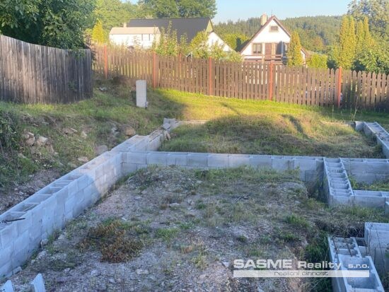 Prodej stavebního pozemku v Petlerech
